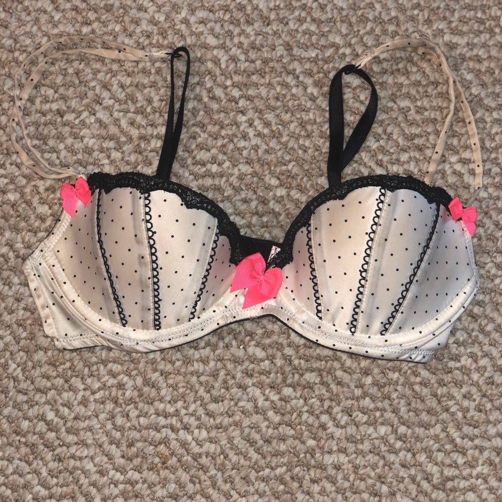 Victoria secret bra